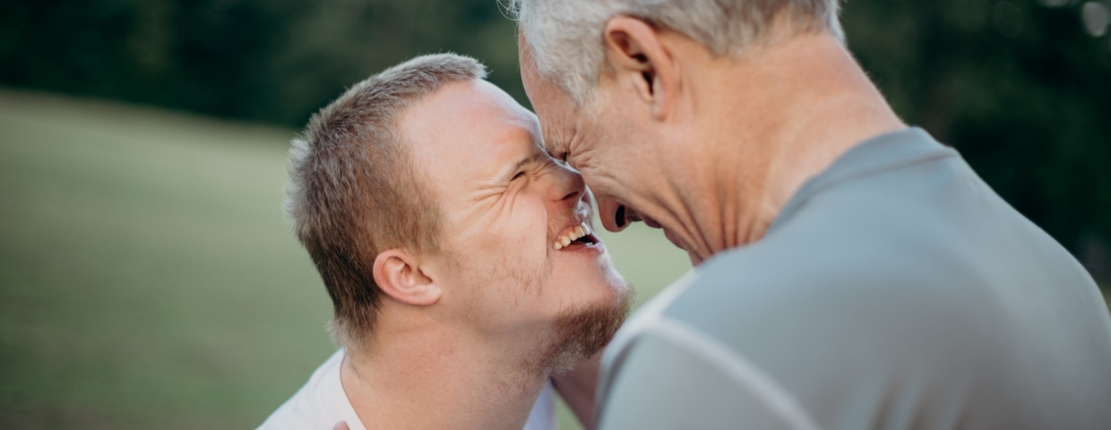 Foto von <a href="https://unsplash.com/@nathananderson?utm_source=unsplash&utm_medium=referral&utm_content=creditCopyText">Nathan Anderson</a> auf <a href="https://unsplash.com/de/fotos/J3Xjyg5m8kY?utm_source=unsplash&utm_medium=referral&utm_content=creditCopyText">Unsplash</a>  